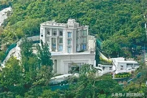 李嘉誠豪宅|山雨欲來 重看李嘉誠近兩年操作 英國公用業成避風港 香港平價買。